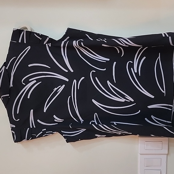 Chicos Women's Blouse - Picture 5 of 6